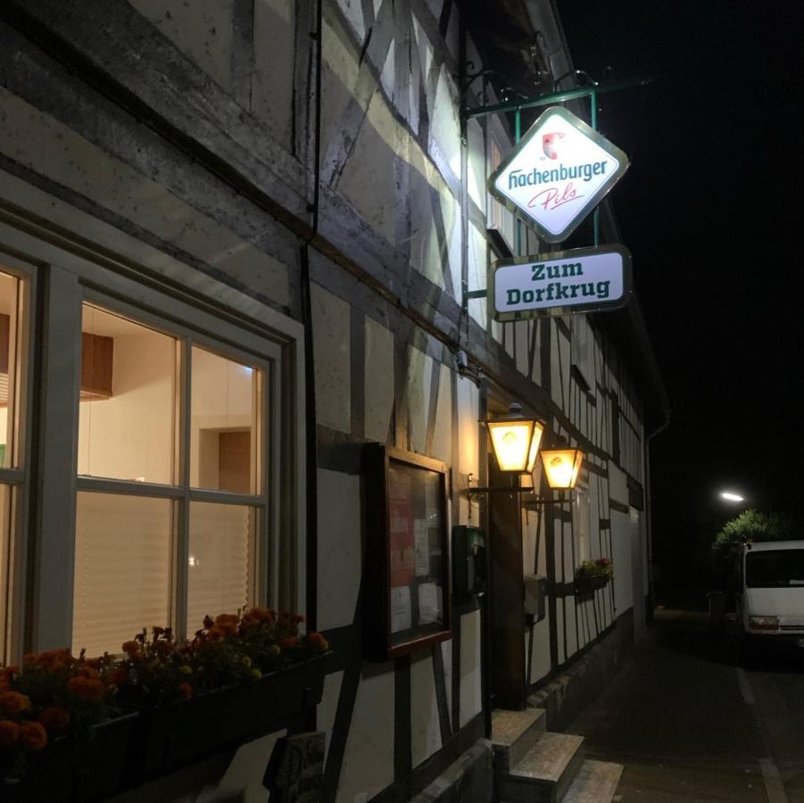 Landgasthof Zum Dorfkrug Hotel Schoneberg  Bagian luar foto